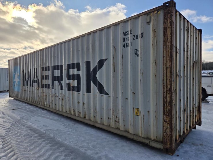 #5015-•-40'-shipping-container-image-3