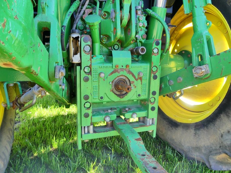 2019-john-deere-6125r-image-7