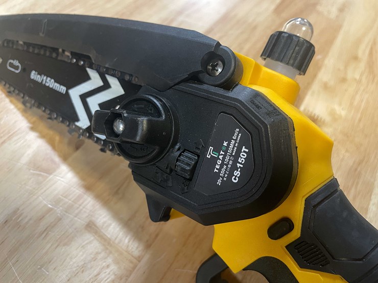 #2040-•-dewalt-style-20v-mini-cordless-chainsaw-kit-with-(2)-batteries,-charger,-and-case-(pr12)-image-9