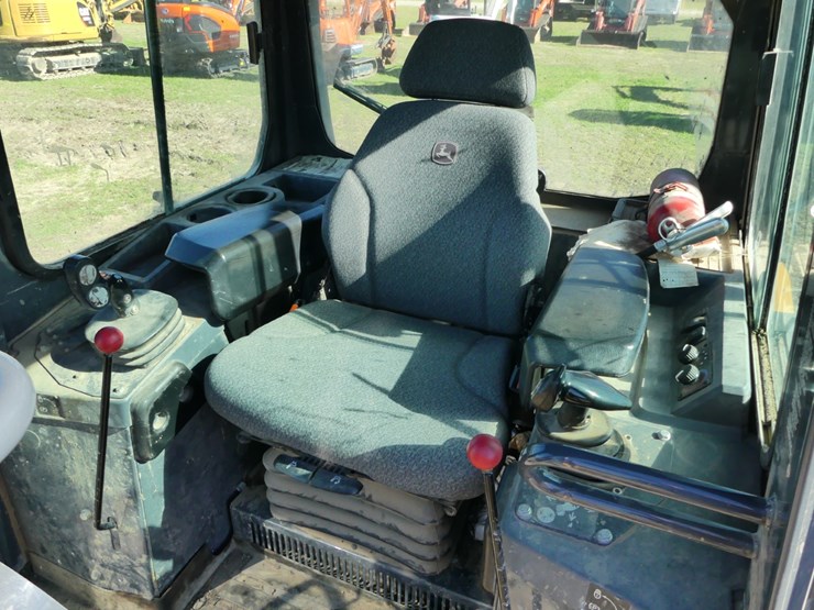 deere-550k-lgp-image-9