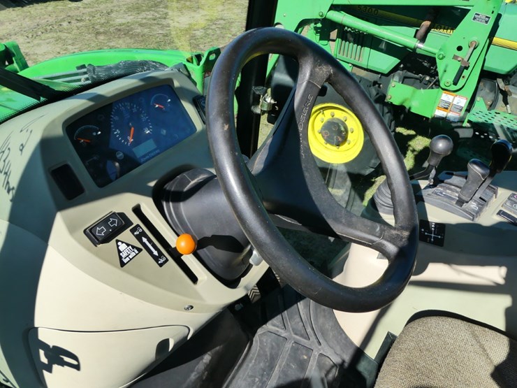 2010-john-deere-4720-image-13