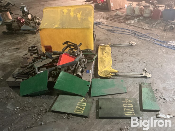 john-deere-10-image-8