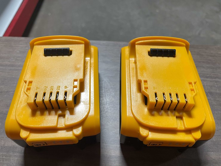 #2060-•-new-dewalt-campatible-20v-batteries-(cw)-image-5
