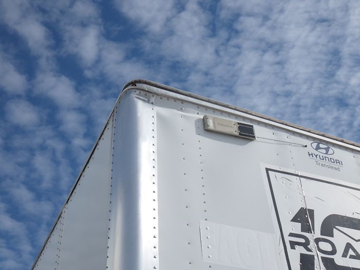 2018-hyundai-translead-image-5