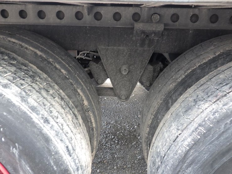 2018-hyundai-translead-image-10