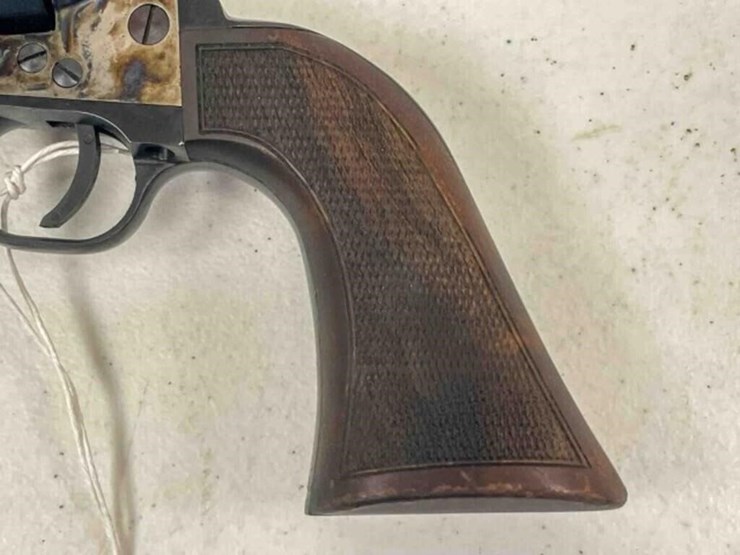 f.a.p.-flli-pietta,-revolver-image-14