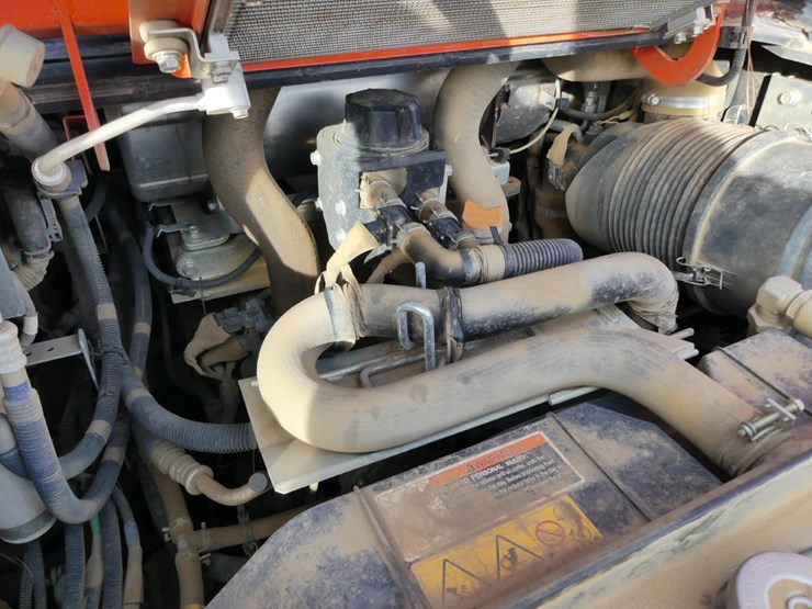 kubota-svl97-2-image-5