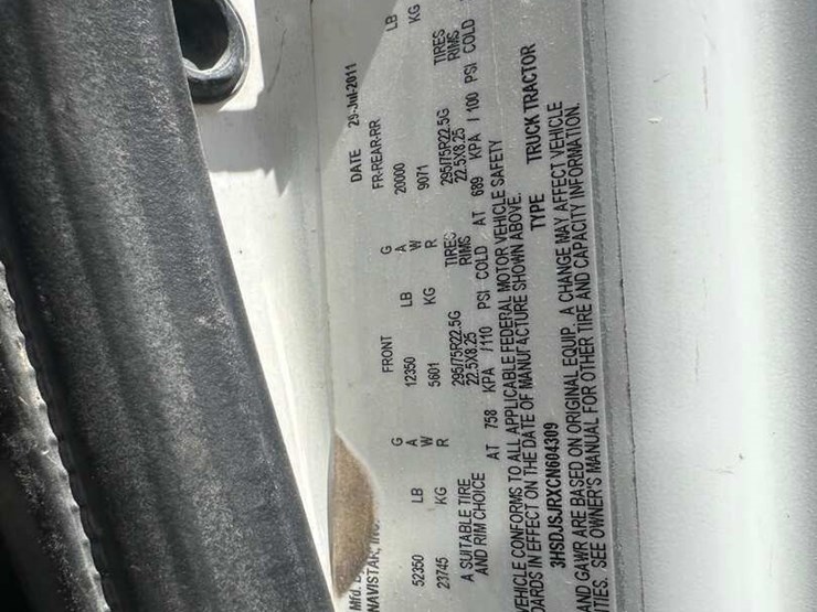 2012-international-prostar-image-2