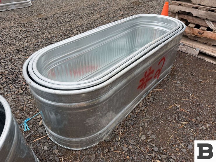 behlen-country-galvanized-round-end-stock-tanks---factory-defect/damaged-image-4