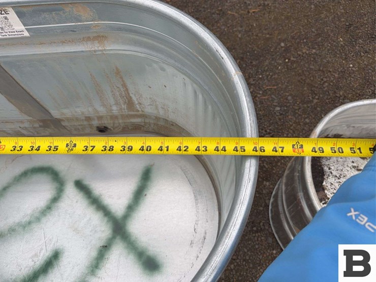 behlen-country-galvanized-round-end-stock-tanks---factory-defect/damaged-image-5