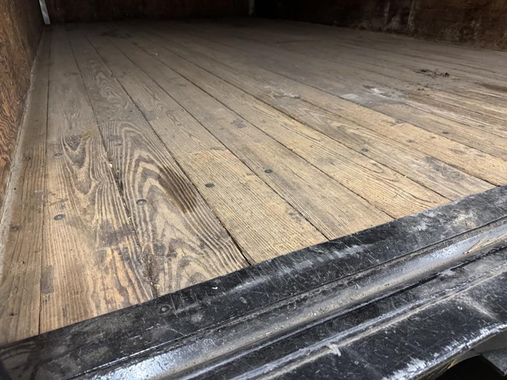 #2225-•-1996-chevrolet-box-truck-image-41