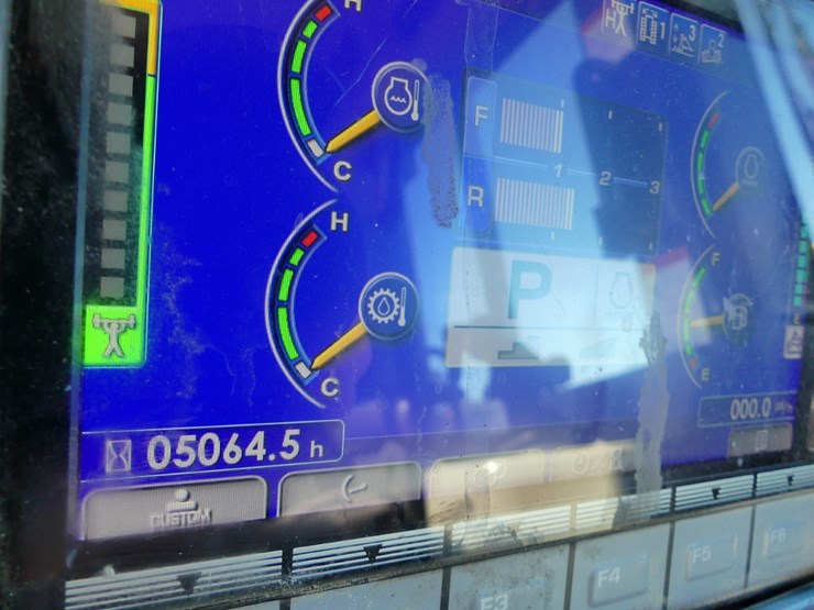 2022-komatsu-d61px-image-14