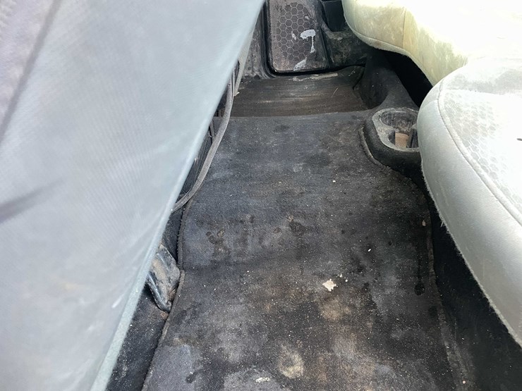 2016-ram-2500-tradesman-image-80