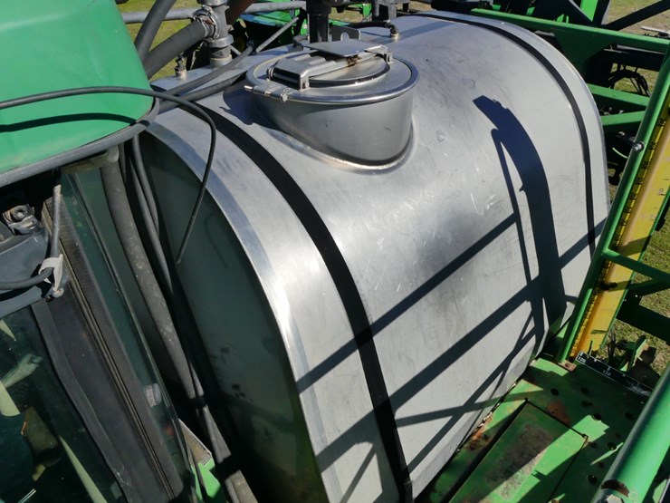 2004-john-deere-4720-image-13