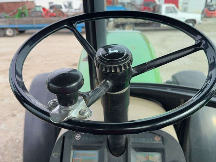 john-deere-4555-image-17