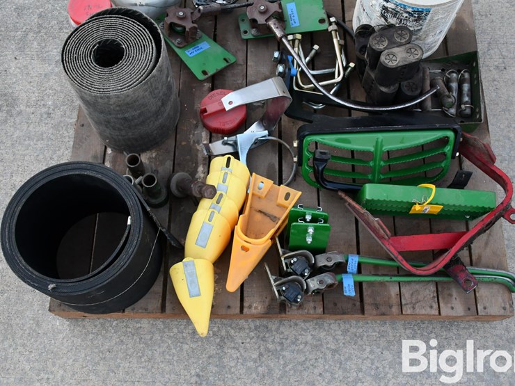 pallet-of-farm-support-image-13