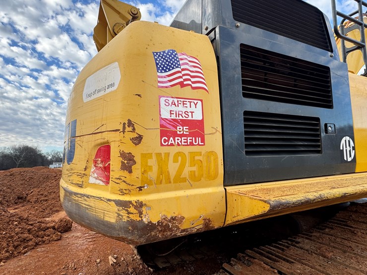 komatsu-pc490-lc-11-image-33