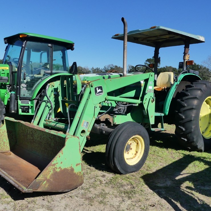 JOHN DEERE 5300