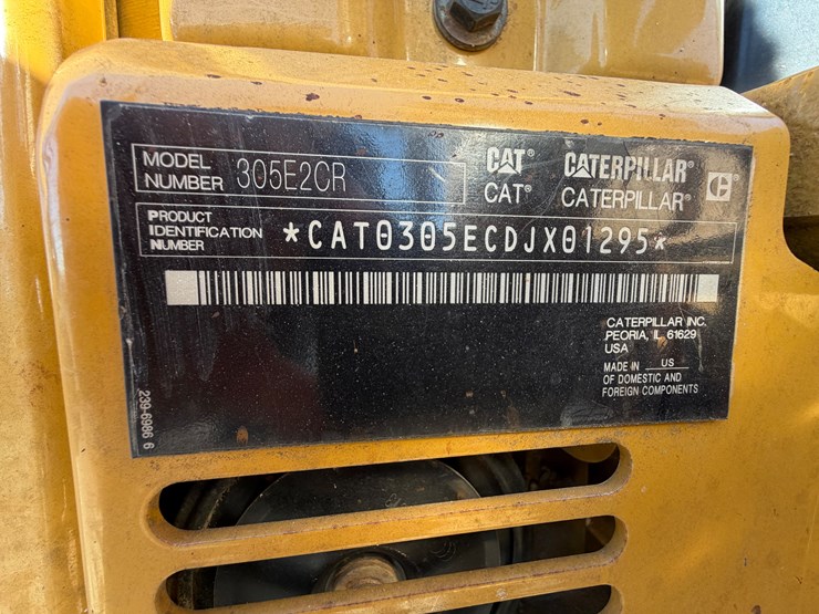 caterpillar-305e2-cr-image-30