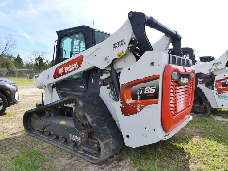2024-bobcat-t86-image-4