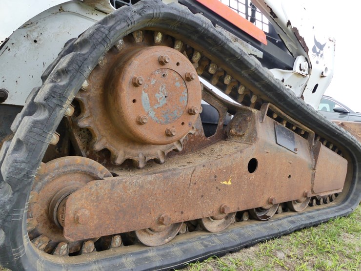 2014-bobcat-t650-image-6