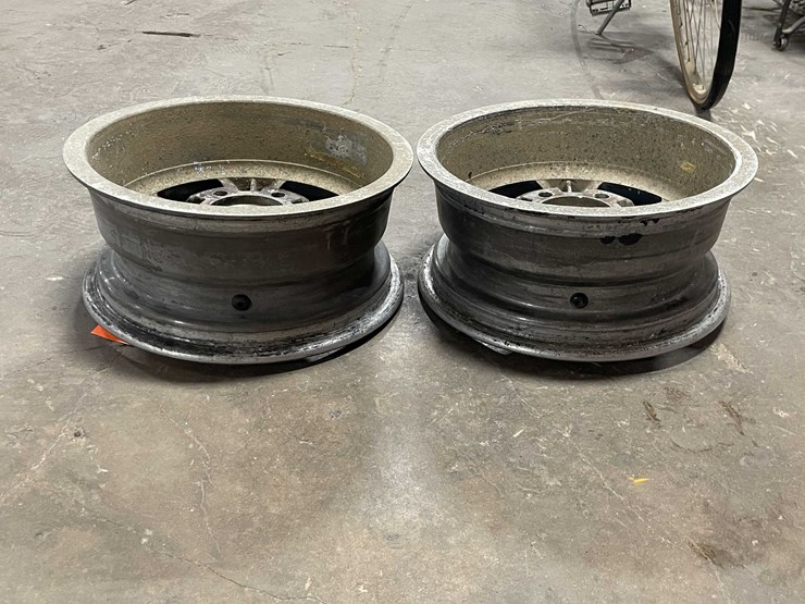 #2050-•-(2)-aluminum-rims-(cw)-image-8