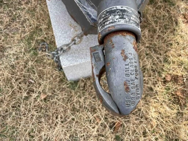 2012-ww-full-cover-stock-trailer-image-5