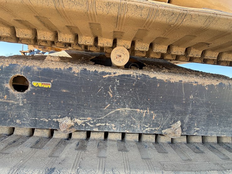 caterpillar-305e2-cr-image-12