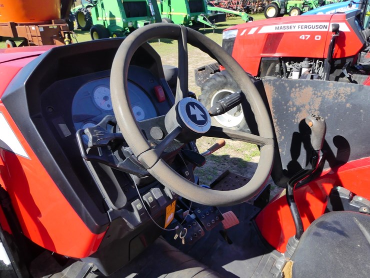 massey-ferguson-4710-image-13