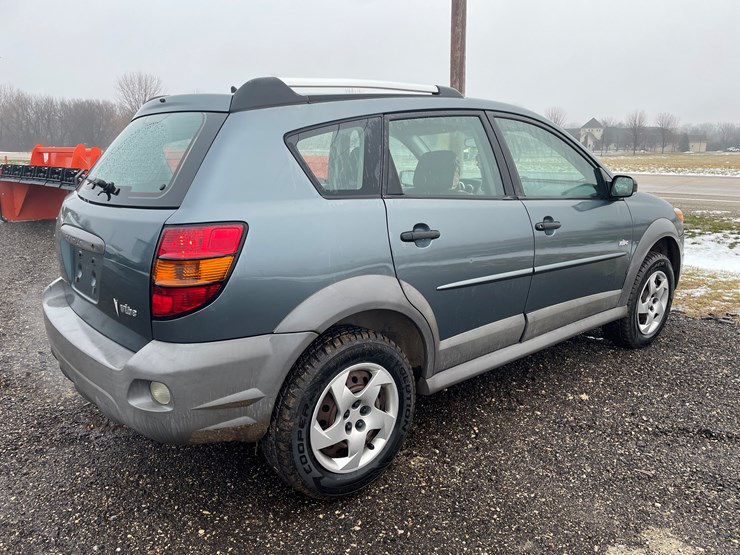 #1026-•-2006-pontiac-vibe-hatchback-(has-wi-title)-image-5