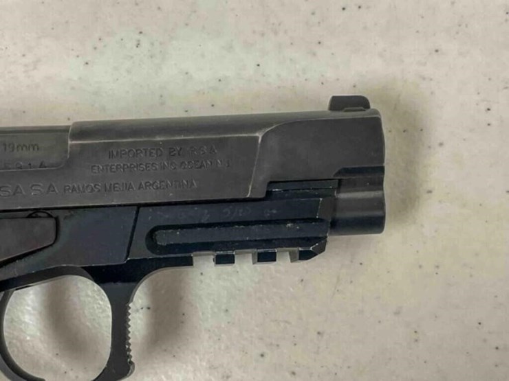 bersa-sa-pistol-image-4