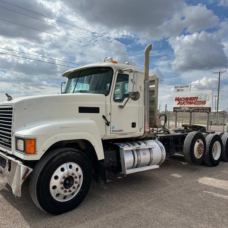 2011 MACK CHU (PINNACLE)