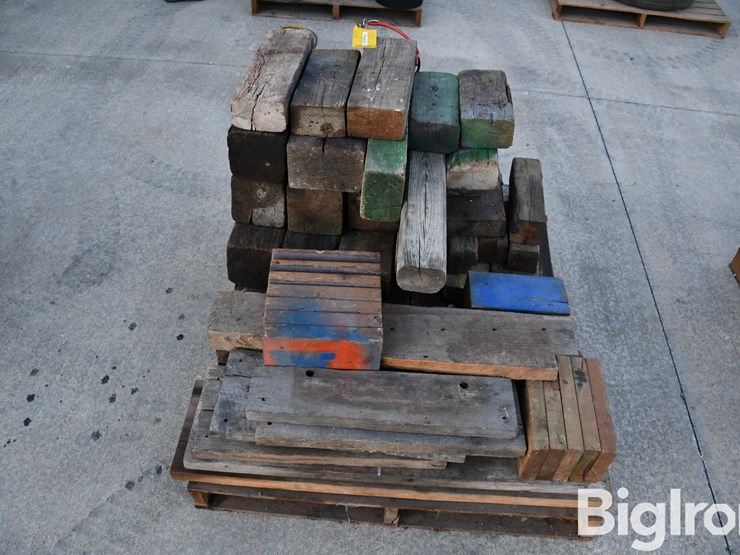 pallet-of-wood-blocks-image-2