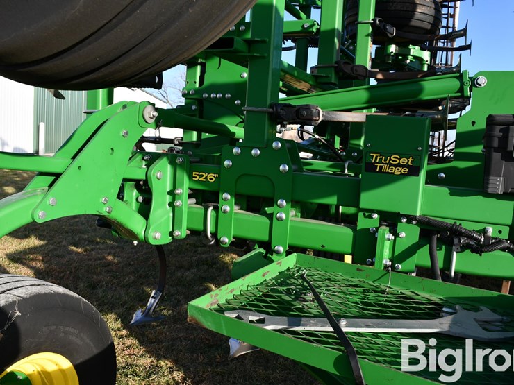 2018-john-deere-2018-image-13