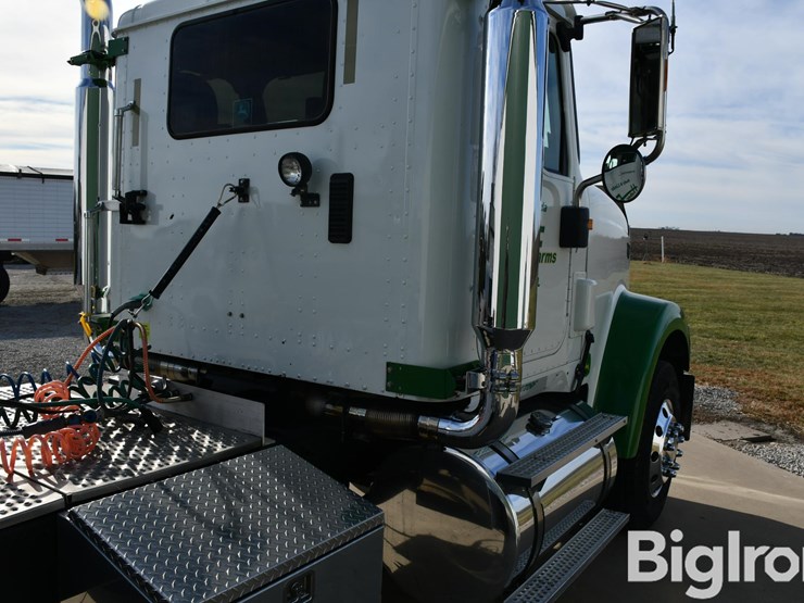 2007-international-9900i-image-20