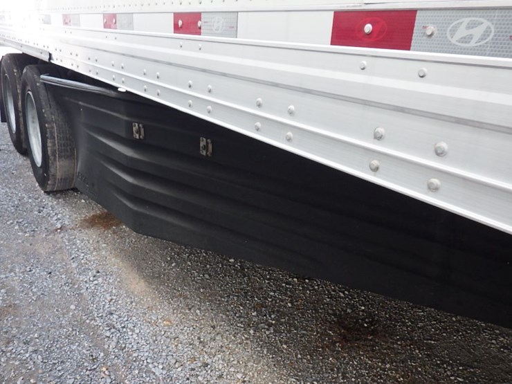 2020-hyundai-translead-image-5