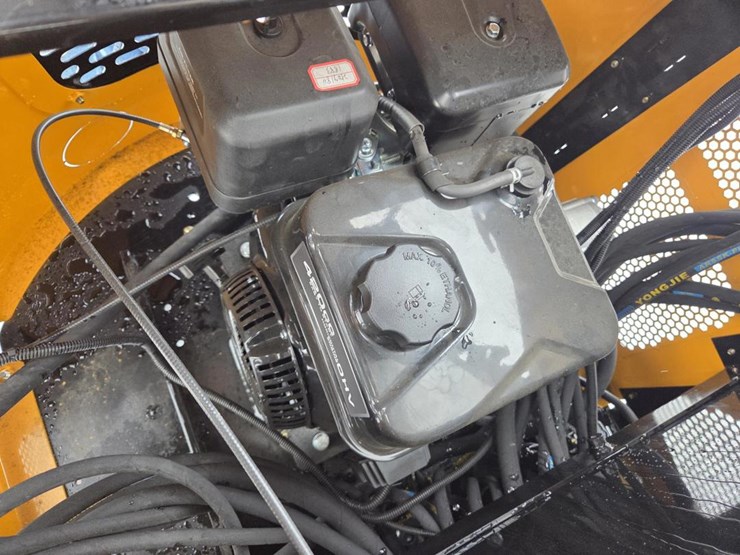 #2192-•-unused-future-ft15-mini-excavator-image-19