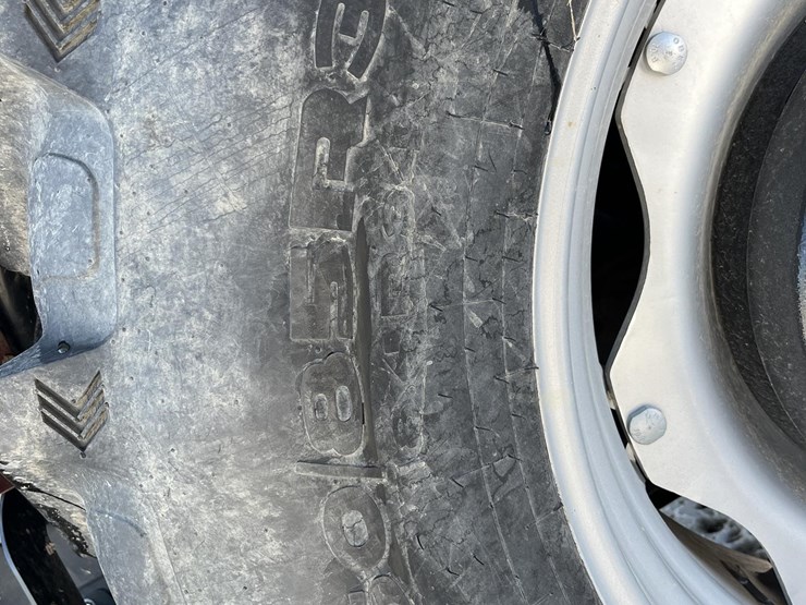 case-ih-100c-5825-image-9