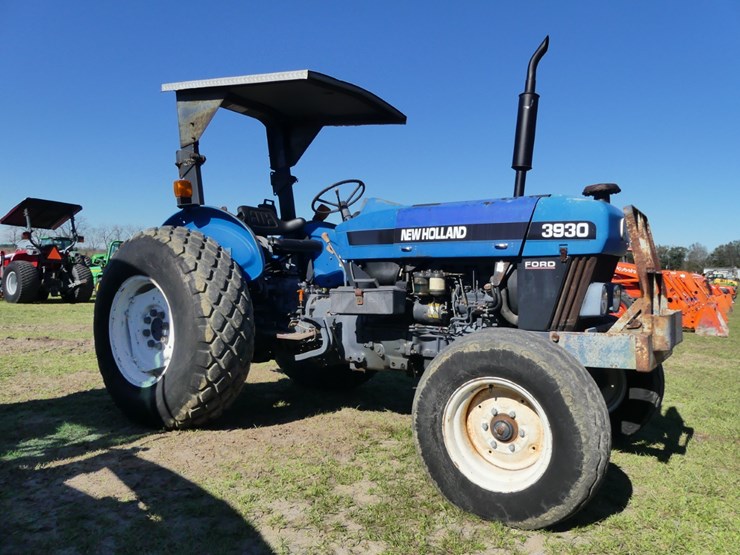 new-holland-3930-image-1