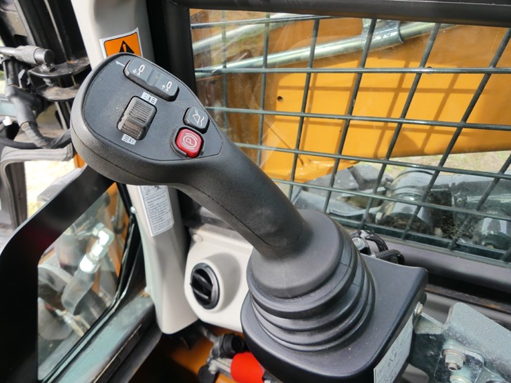 2022-case-sv280-image-13