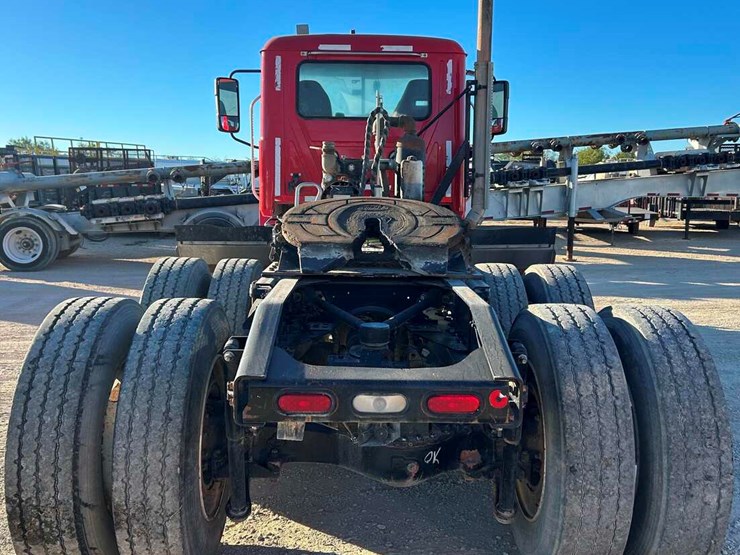 2020-mack-pinnacle-image-5