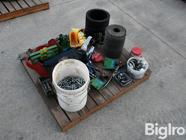 pallet-of-farm-support-image-1