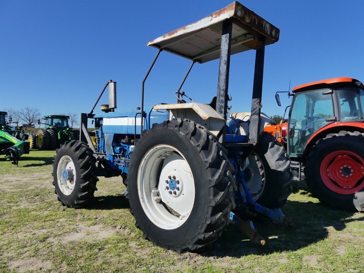 1988-ford-8210-image-4