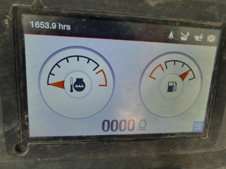 2020-bobcat-t76-image-19