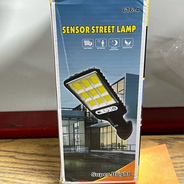 #2071 • Sensor Street Lamp (T2)
