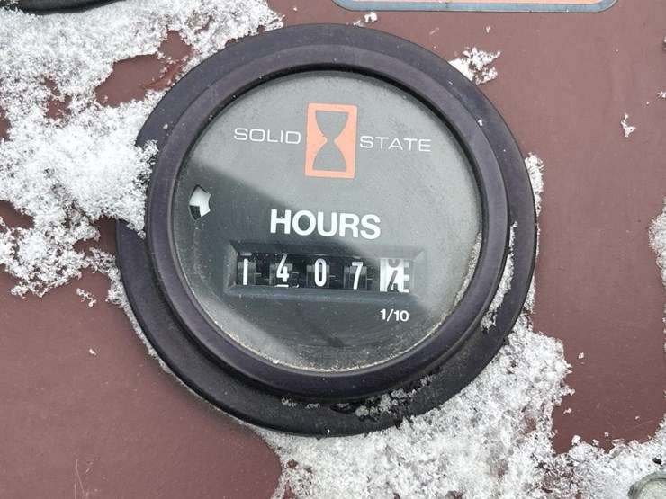 #5012-•-power-boss-tss-floor-scrubber-sweeper-image-30