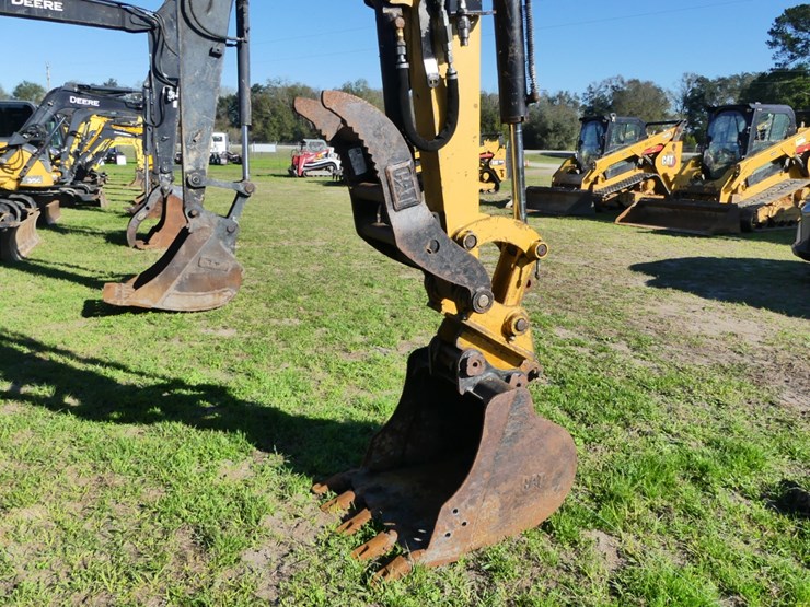 2011-caterpillar-304d-cr-image-6