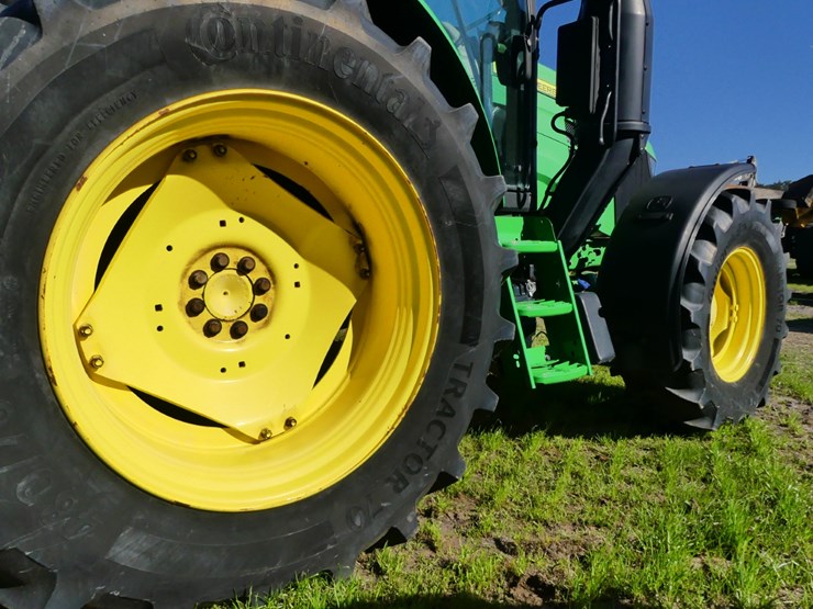 2020-john-deere-6120m-image-8