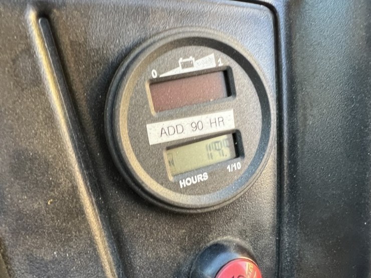 2011-polaris-ranger-ev-image-19