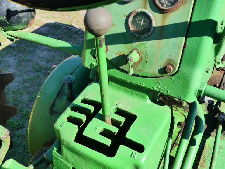 john-deere-50-image-13